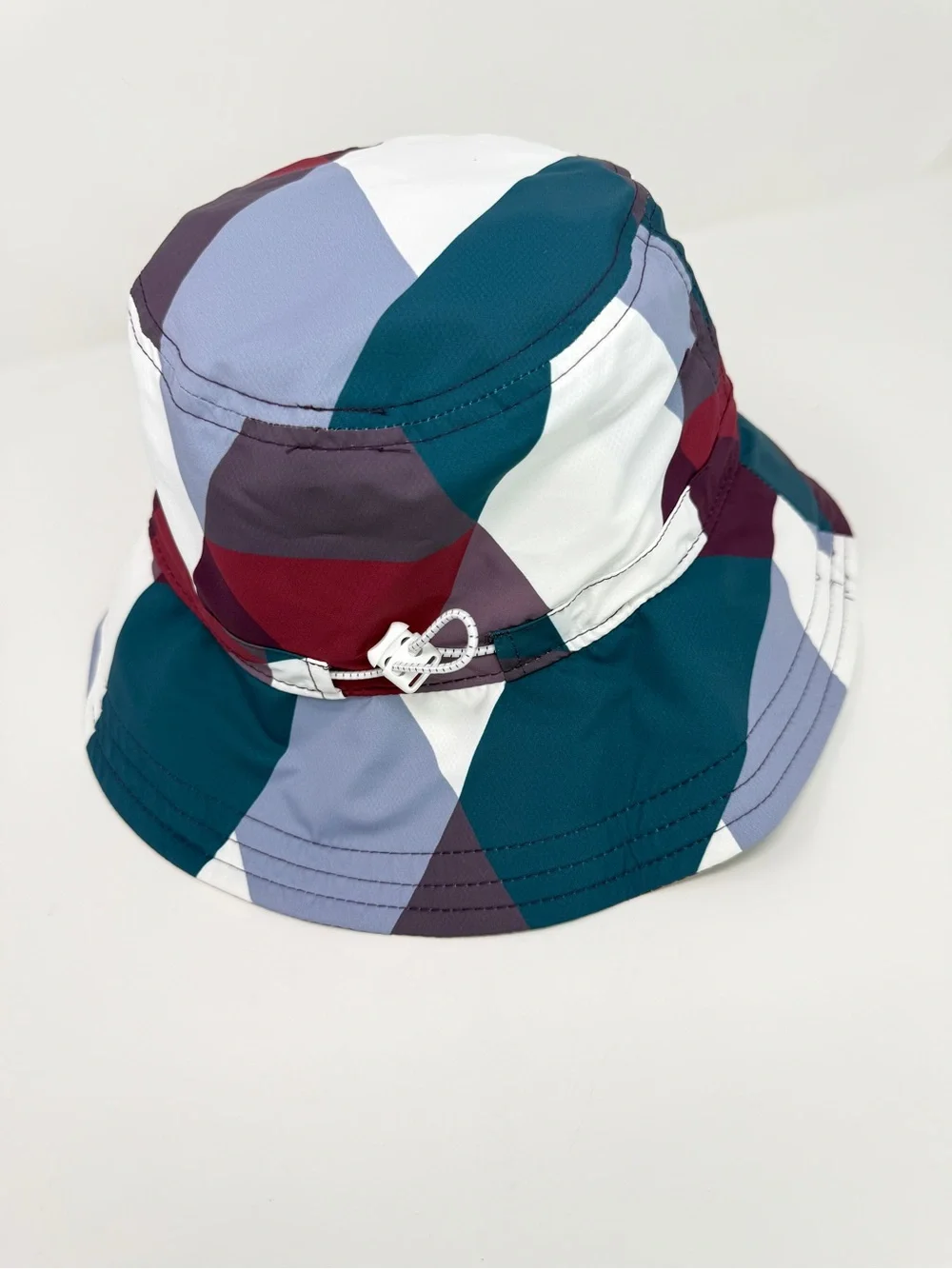 J.Lindegerg Rosa Golf Bucket Hat Golf Cap in White Argyle Unisex NEW WITH TAGS!